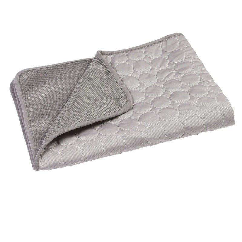 Non-Toxic Cooling Mat for Dogs – Ice Silk Pad