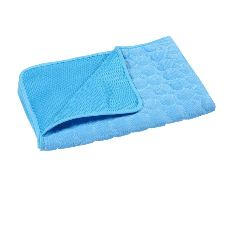 Non-Toxic Cooling Mat for Dogs – Ice Silk Pad