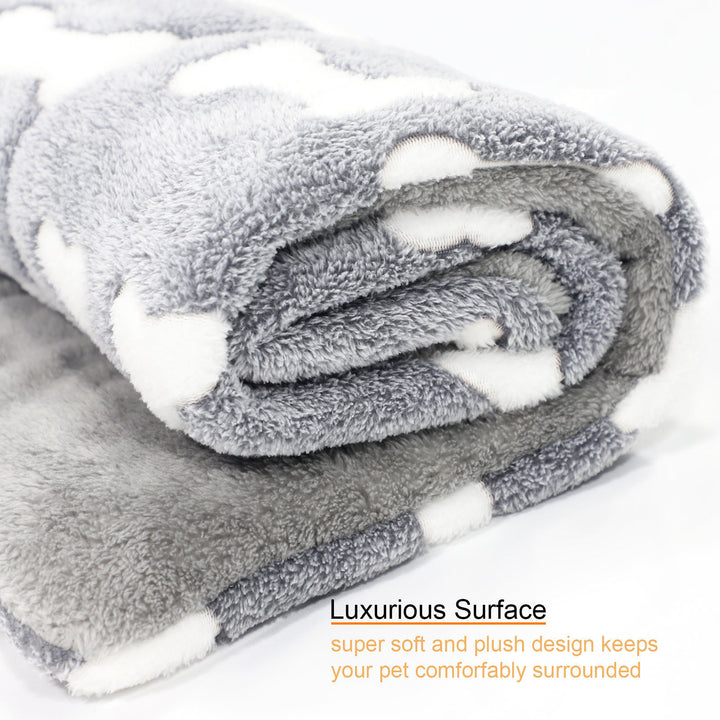 Cozy Fleece Pet Mat – Reversible, Washable & Warm