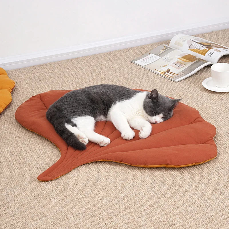 Cat Bed Mats Soft Cotton Leaf Shaped Kitten Cat Puppy Dog Bed Mat Blanket Pets Double Sided Floor Rugs