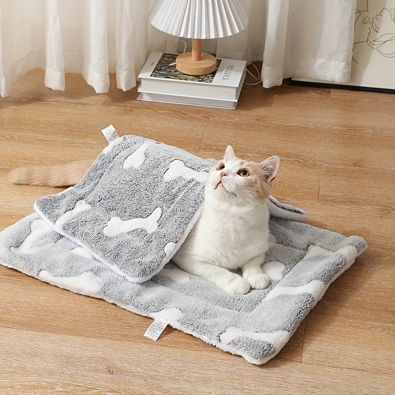 Cozy Fleece Pet Mat – Reversible, Washable & Warm